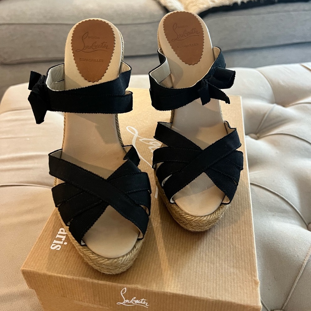 Christian Louboutin DELFIN 120 RIBBON/ROPE espadrille wedge BLACK size 40 NWT